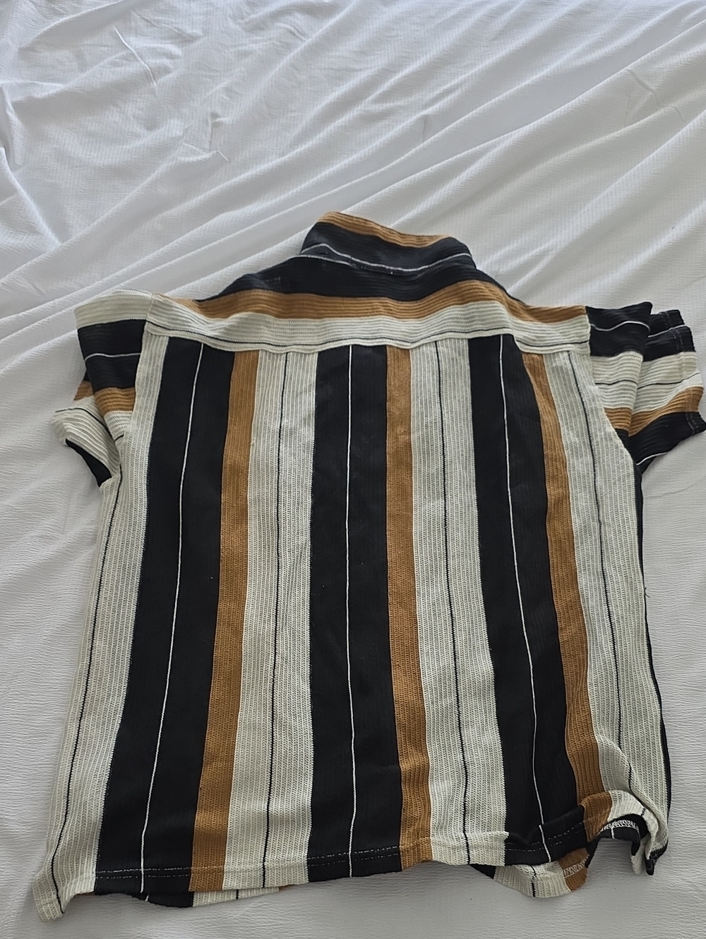 H&M Striped Short Sleeve Button-Up & Drawstring Shorts Set - Picture 4 of 4